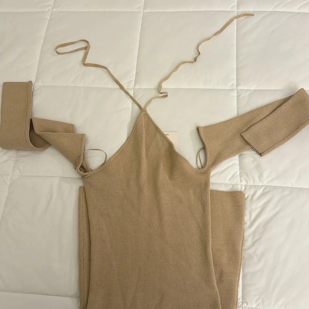 Glassons longsleeve halter knit dress - Picture 5 of 7